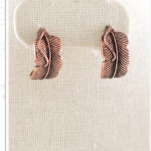 ✨️Sale✨️Feather Hoop Earrings - Copper